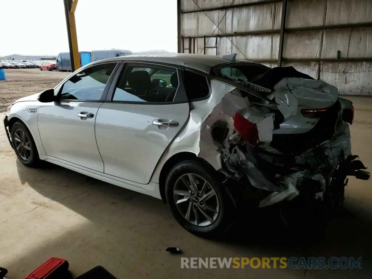 2 Photograph of a damaged car 5XXGT4L31LG398762 KIA OPTIMA 2020