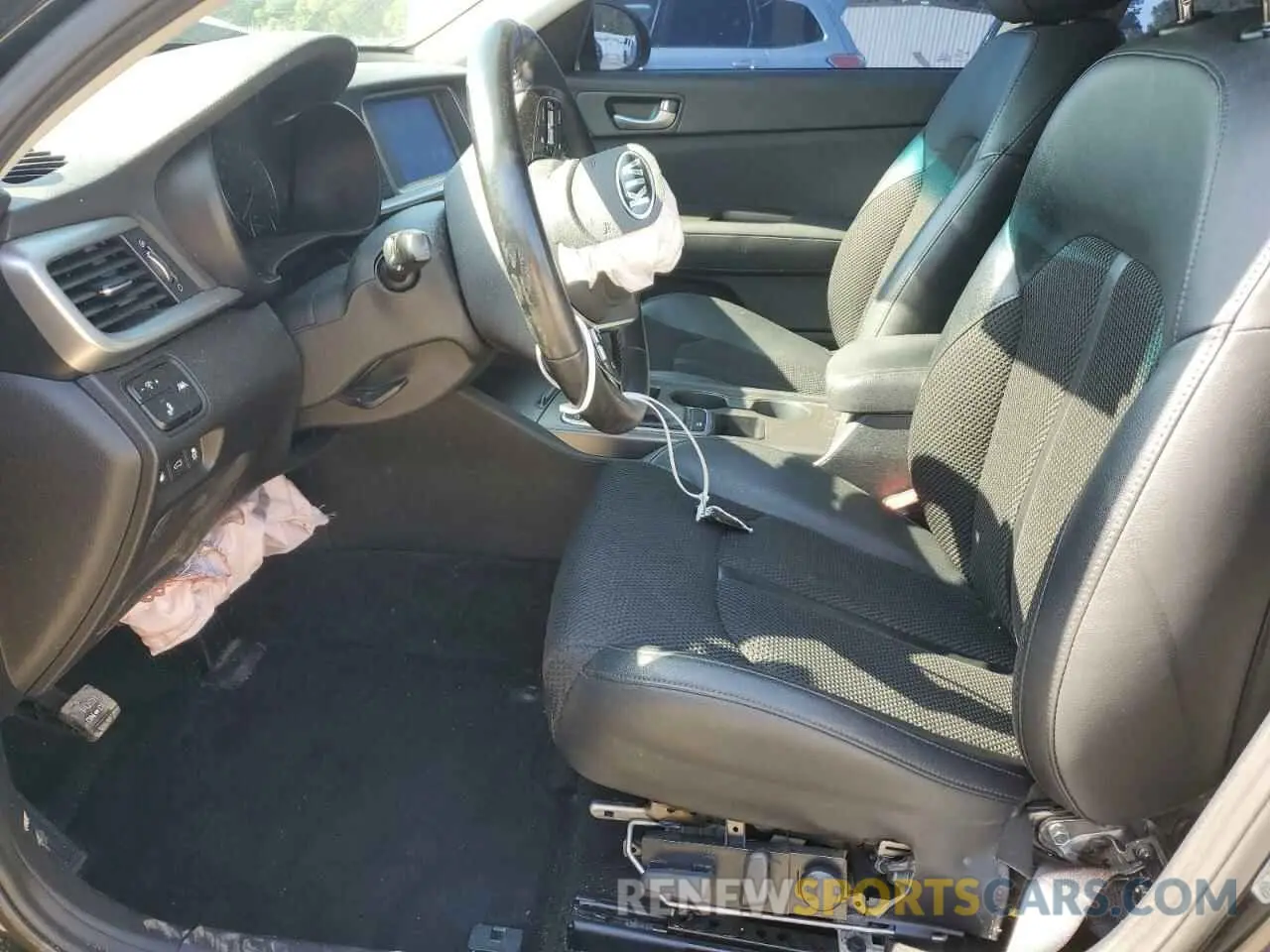 7 Photograph of a damaged car 5XXGT4L31LG399099 KIA OPTIMA 2020