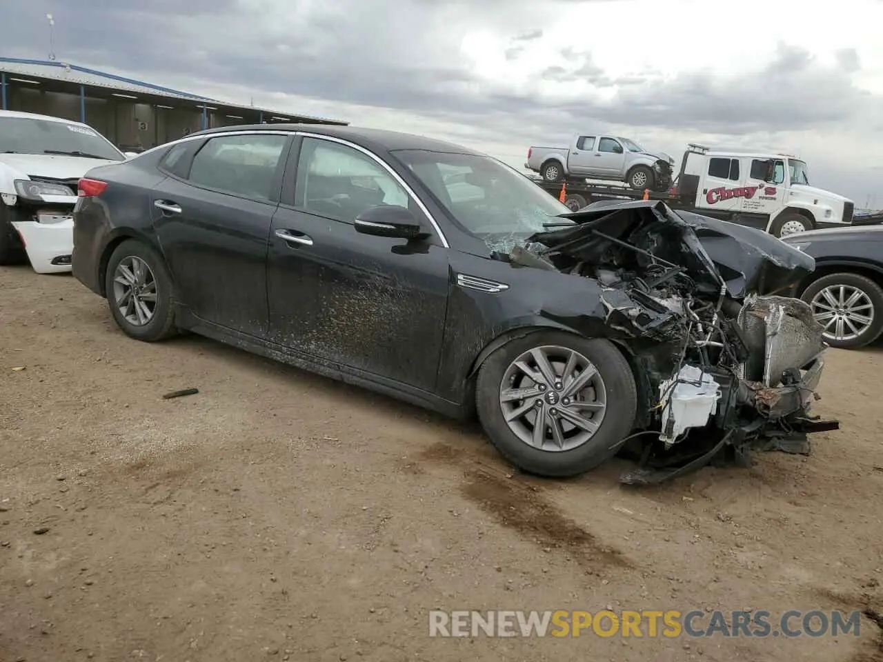 4 Photograph of a damaged car 5XXGT4L31LG422851 KIA OPTIMA 2020