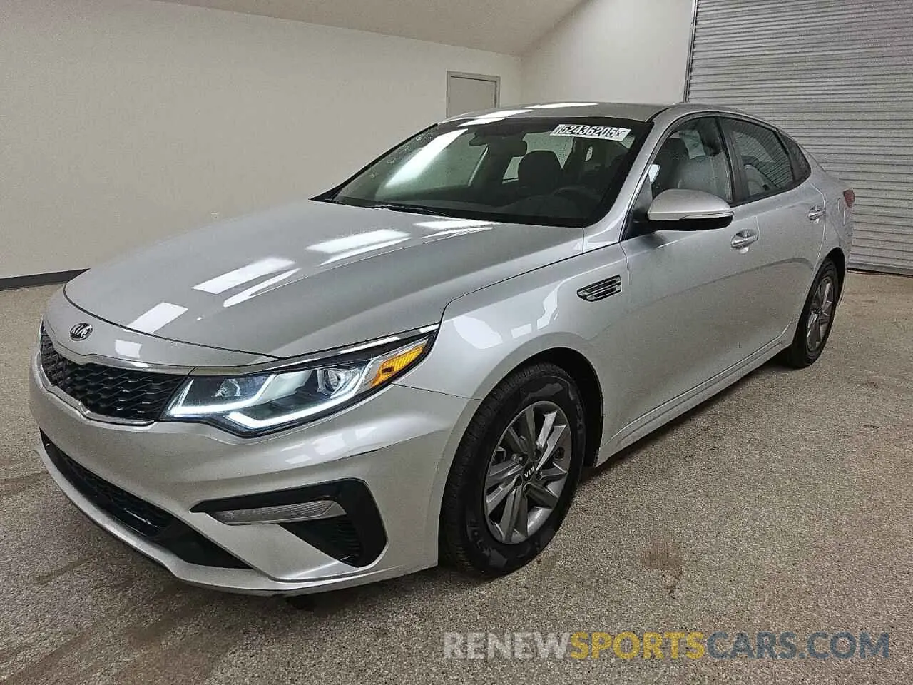 1 Photograph of a damaged car 5XXGT4L31LG425149 KIA OPTIMA 2020