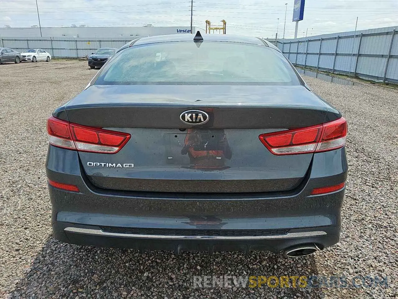 6 Photograph of a damaged car 5XXGT4L31LG437740 KIA OPTIMA 2020