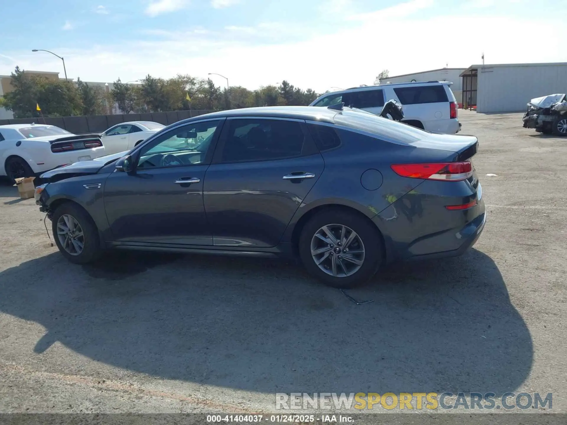 15 Photograph of a damaged car 5XXGT4L31LG447331 KIA OPTIMA 2020