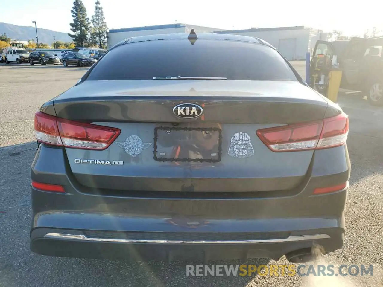 6 Photograph of a damaged car 5XXGT4L32LG388208 KIA OPTIMA 2020