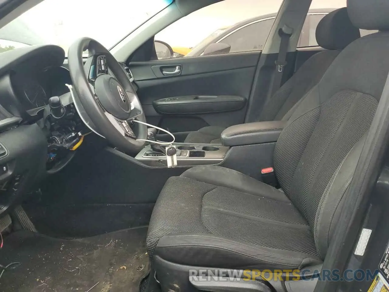 7 Photograph of a damaged car 5XXGT4L32LG388323 KIA OPTIMA 2020
