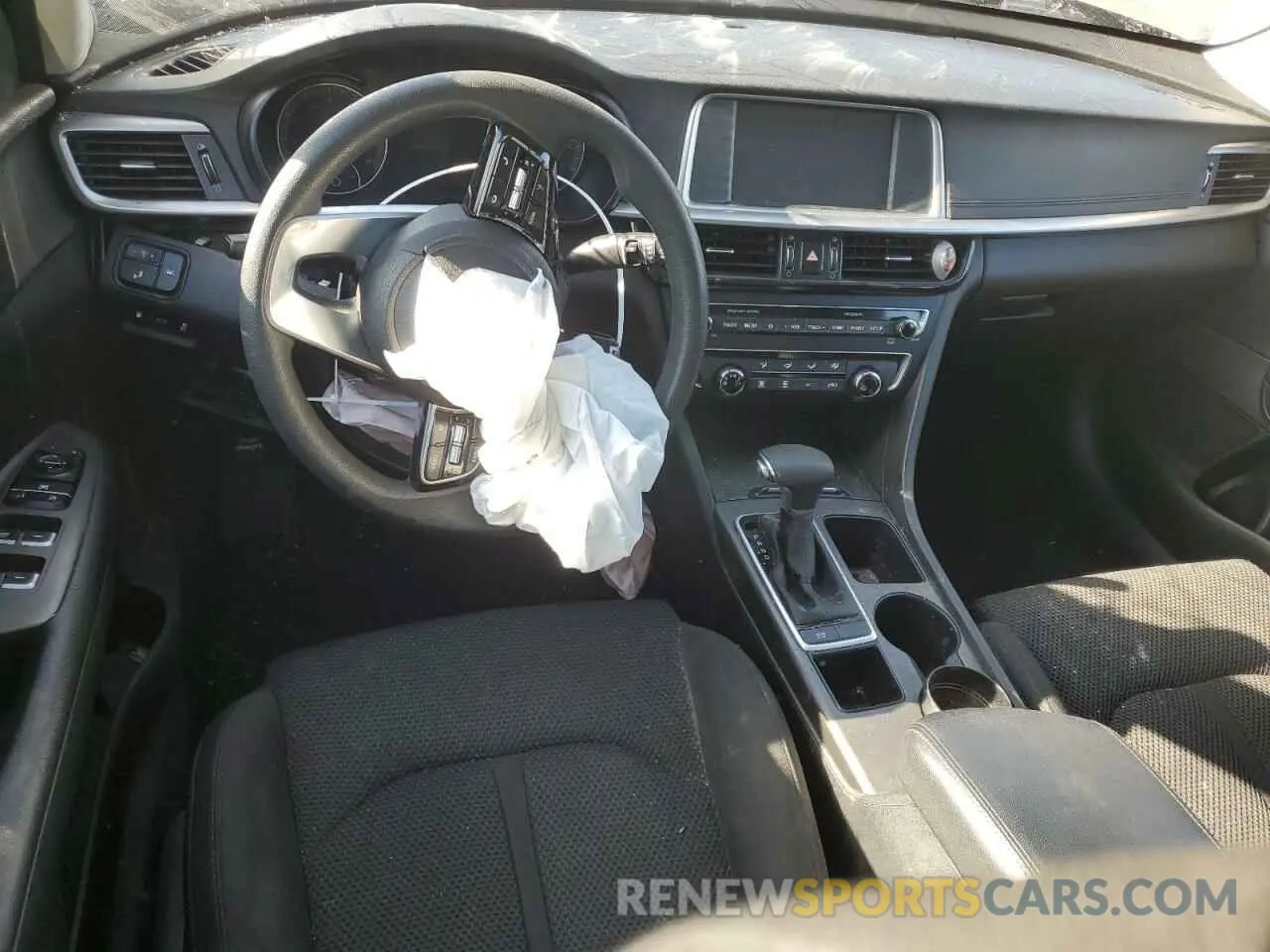 8 Photograph of a damaged car 5XXGT4L32LG391223 KIA OPTIMA 2020