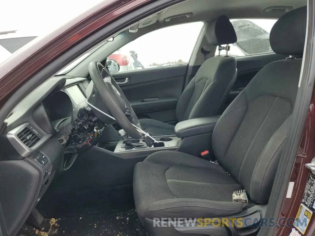 7 Photograph of a damaged car 5XXGT4L32LG406495 KIA OPTIMA 2020
