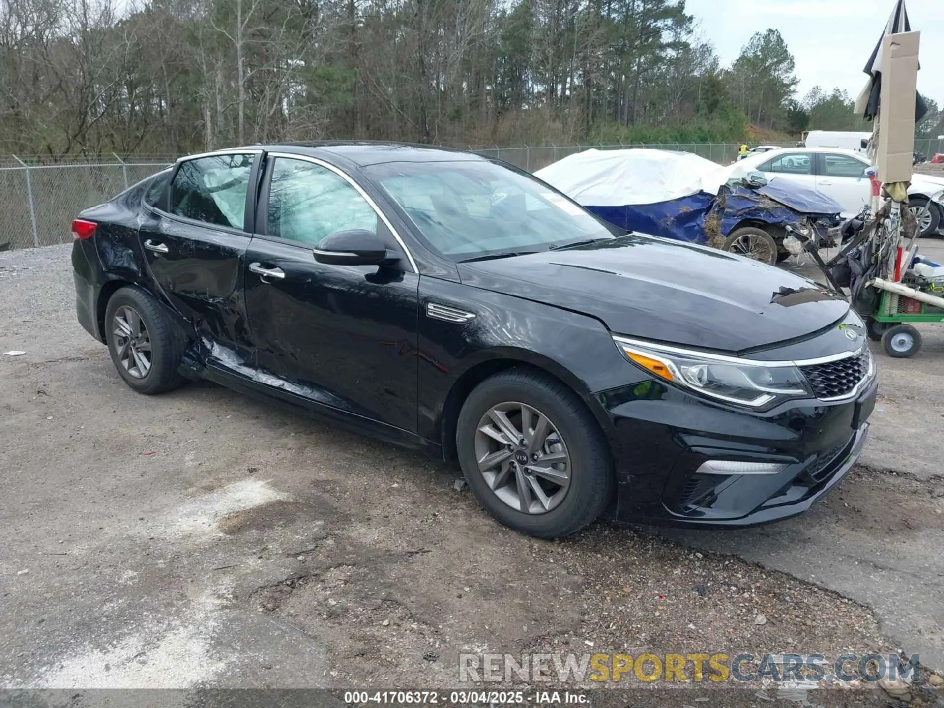 1 Photograph of a damaged car 5XXGT4L32LG415746 KIA OPTIMA 2020