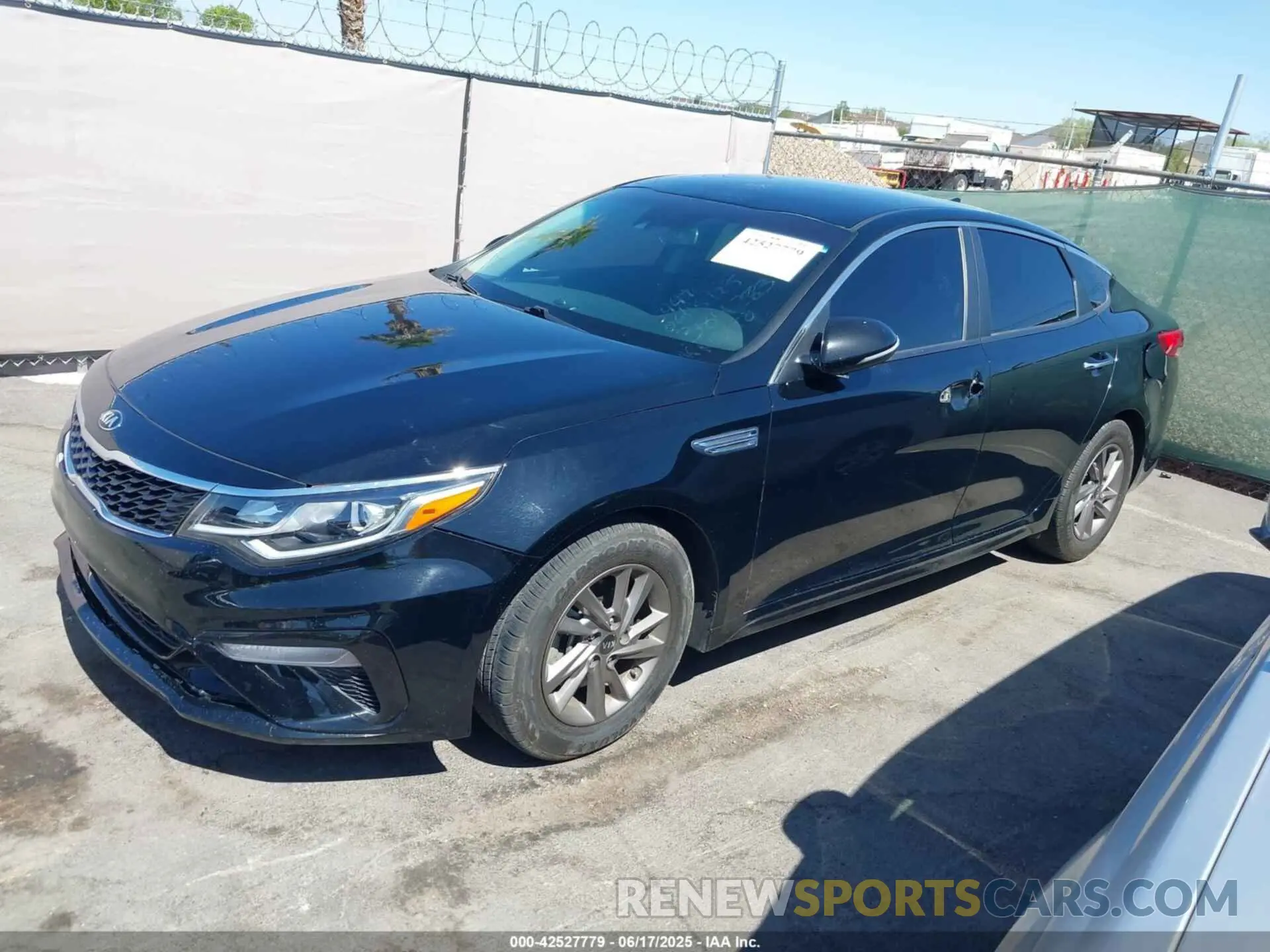 13 Photograph of a damaged car 5XXGT4L32LG432529 KIA OPTIMA 2020