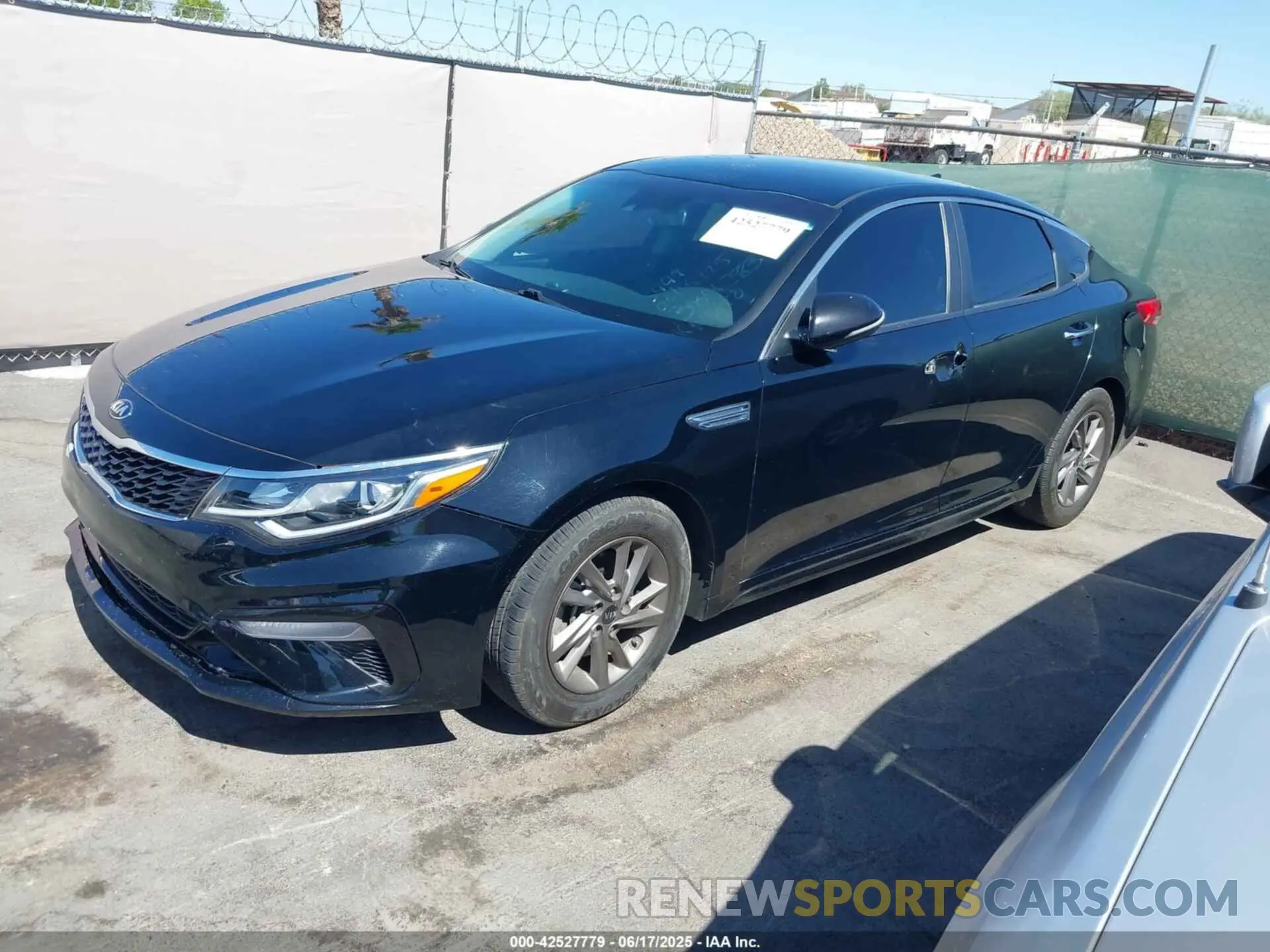 6 Photograph of a damaged car 5XXGT4L32LG432529 KIA OPTIMA 2020
