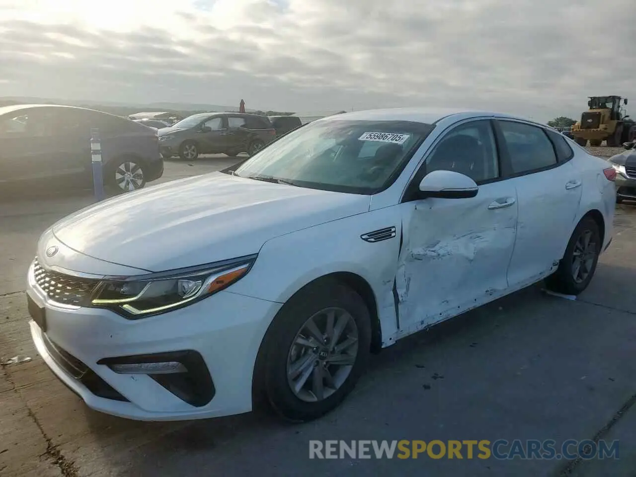 1 Photograph of a damaged car 5XXGT4L32LG437388 KIA OPTIMA 2020