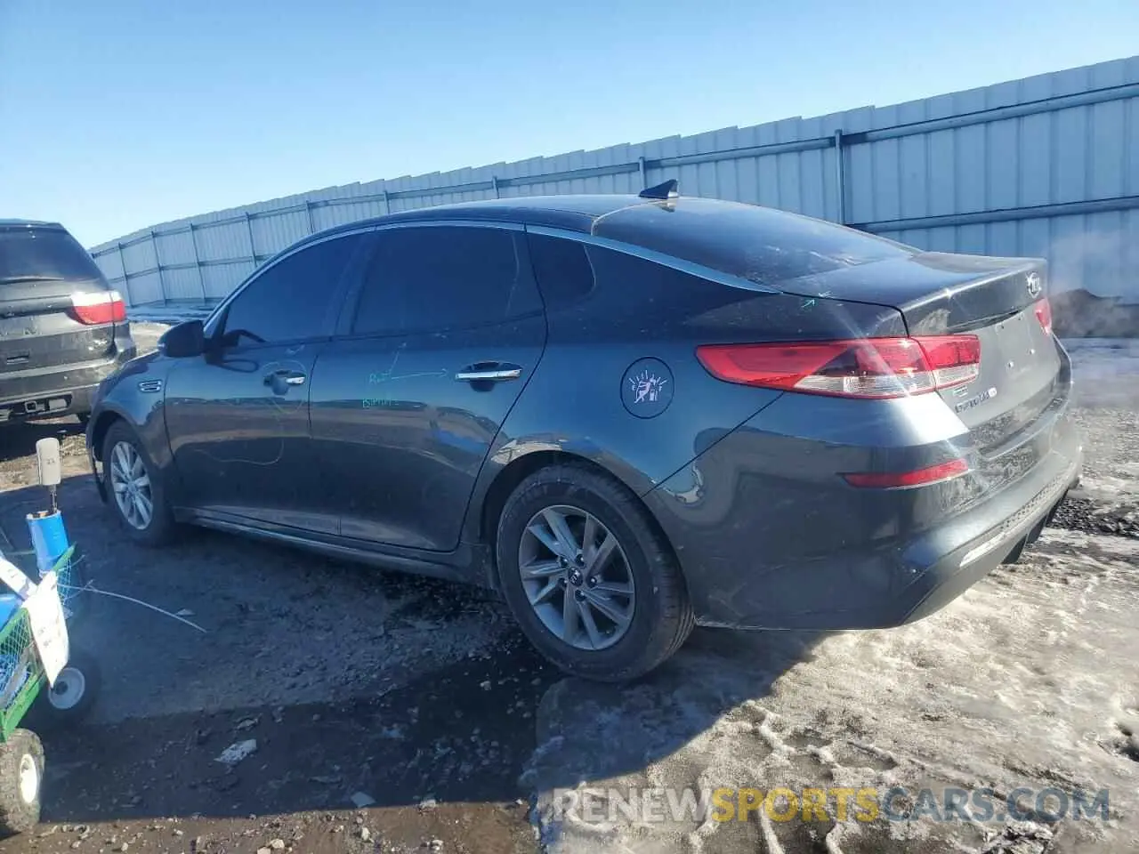 2 Photograph of a damaged car 5XXGT4L32LG438413 KIA OPTIMA 2020