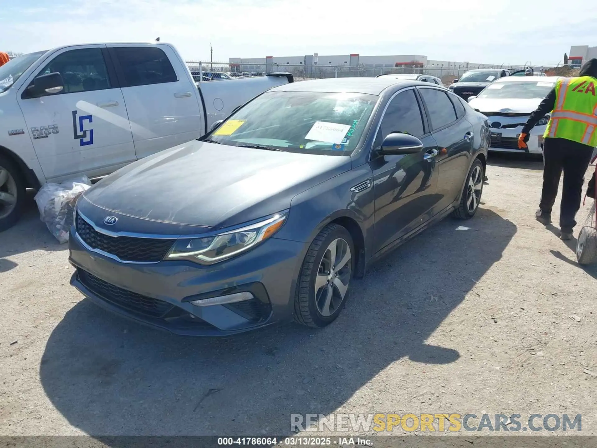 2 Photograph of a damaged car 5XXGT4L32LG448083 KIA OPTIMA 2020