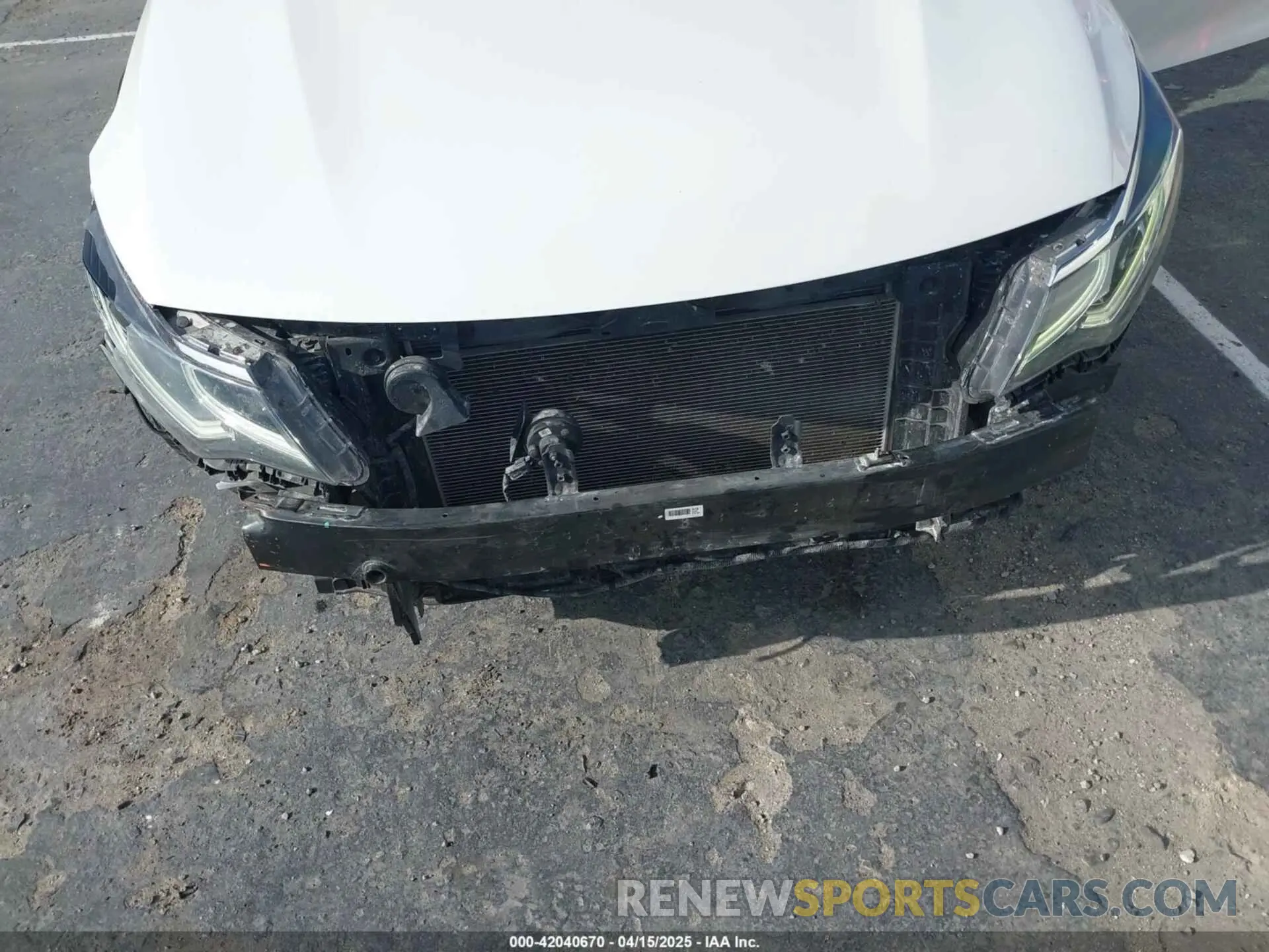 6 Photograph of a damaged car 5XXGT4L33LG404478 KIA OPTIMA 2020