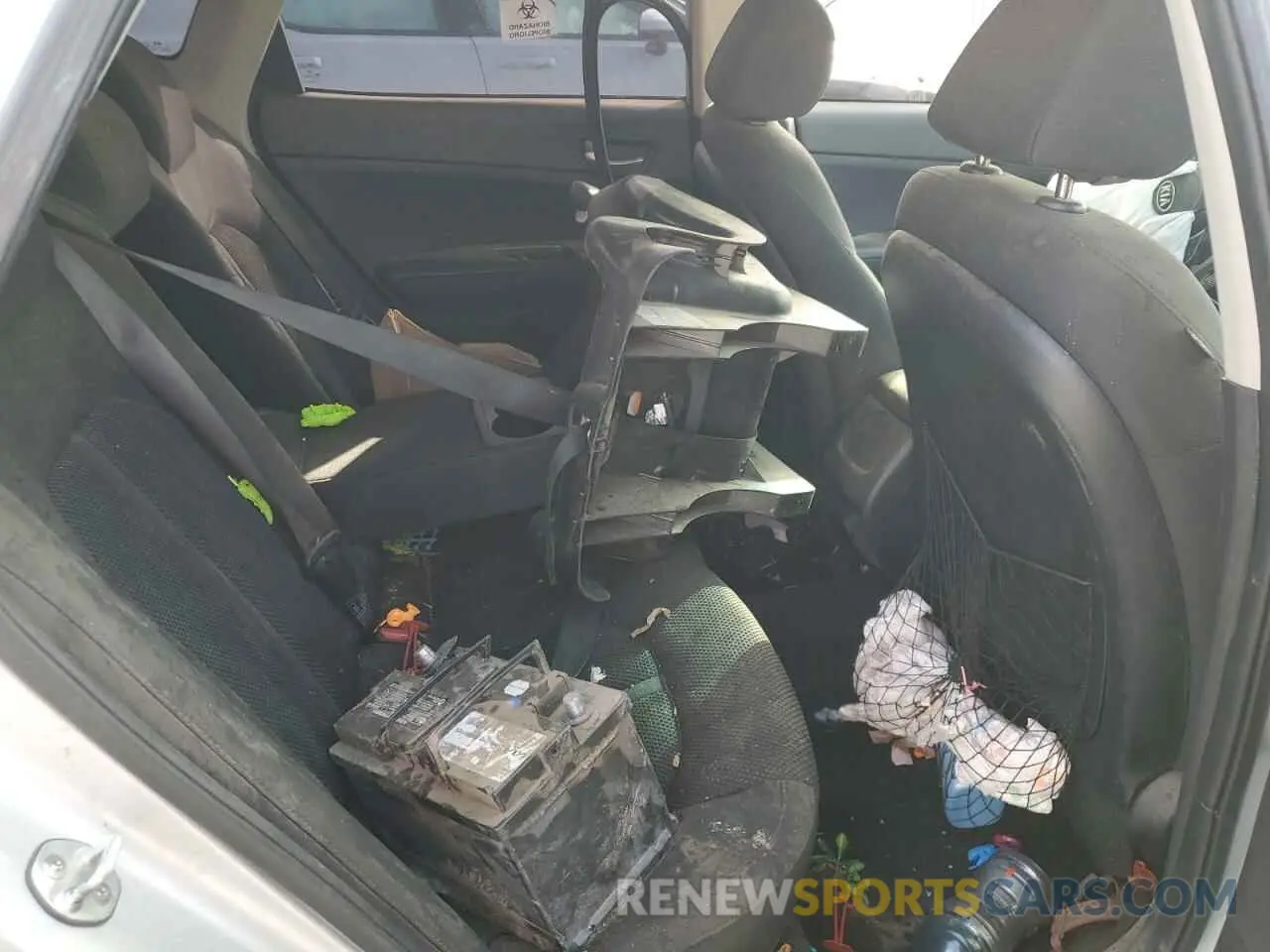 10 Photograph of a damaged car 5XXGT4L33LG416145 KIA OPTIMA 2020