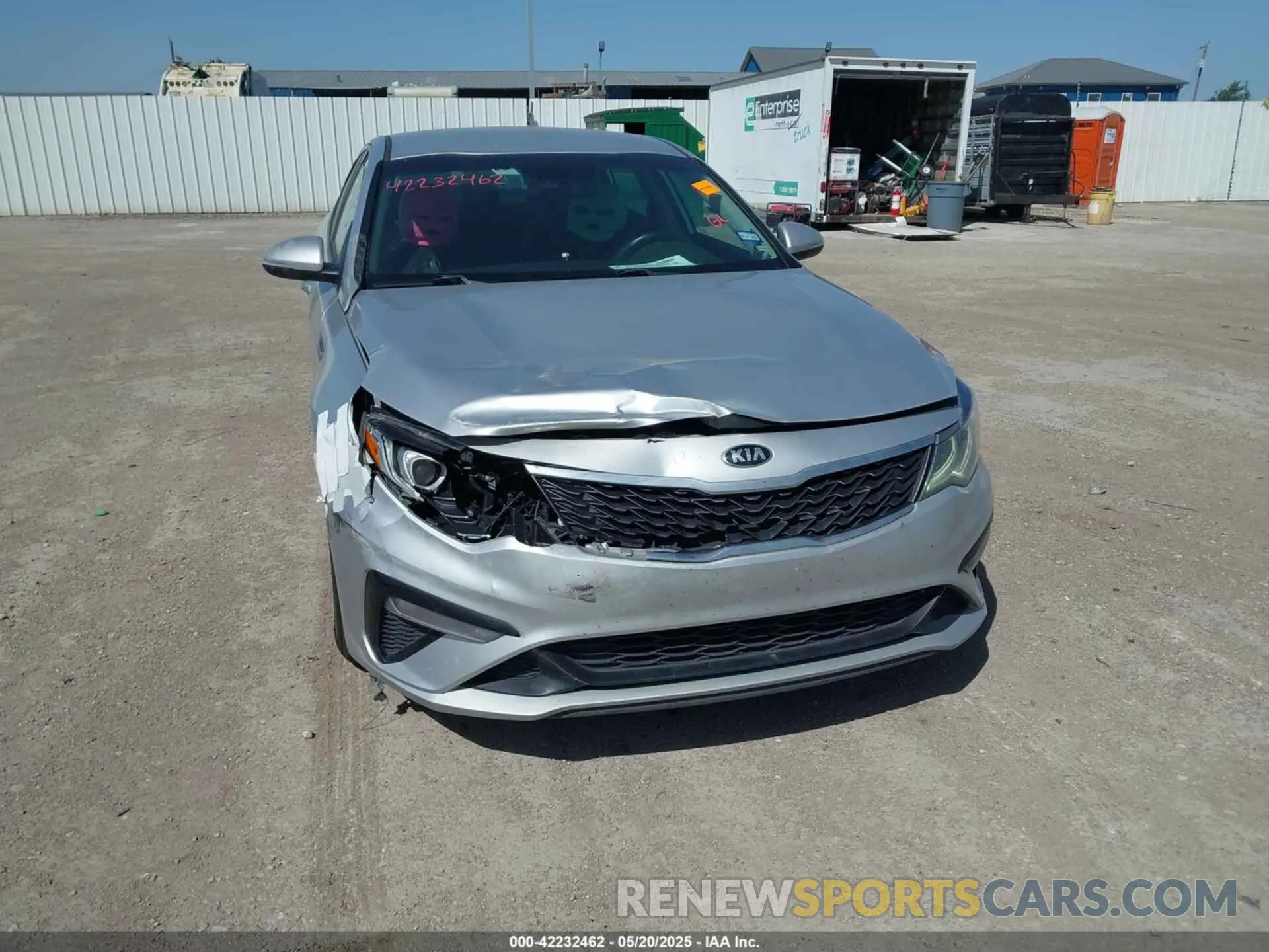 6 Photograph of a damaged car 5XXGT4L33LG423208 KIA OPTIMA 2020