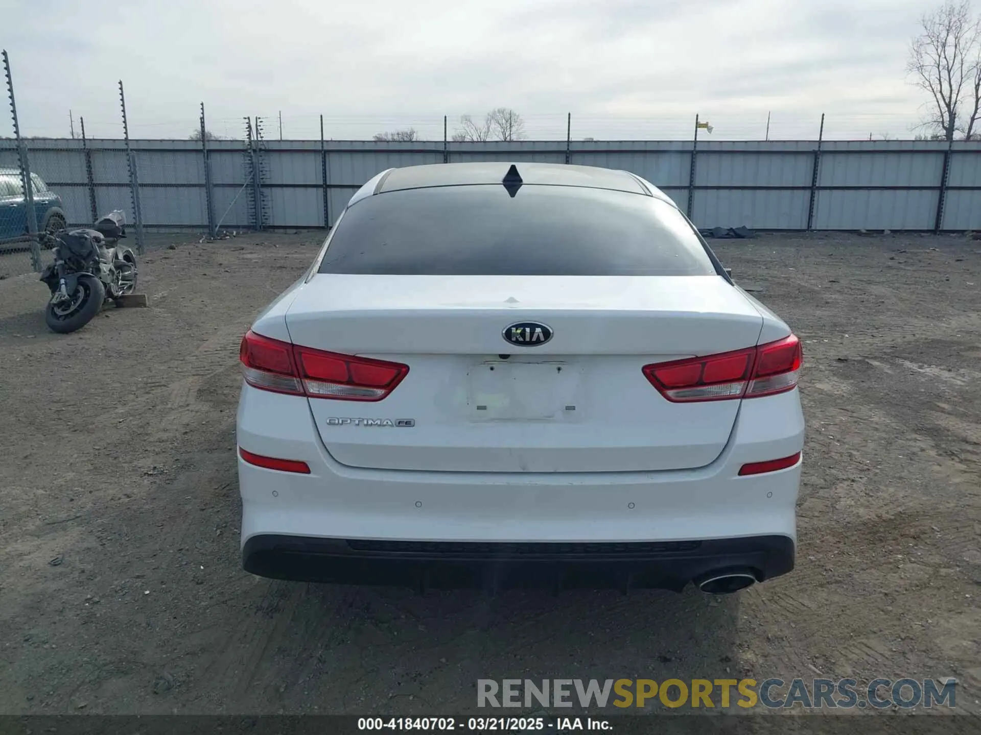 15 Photograph of a damaged car 5XXGT4L33LG432264 KIA OPTIMA 2020