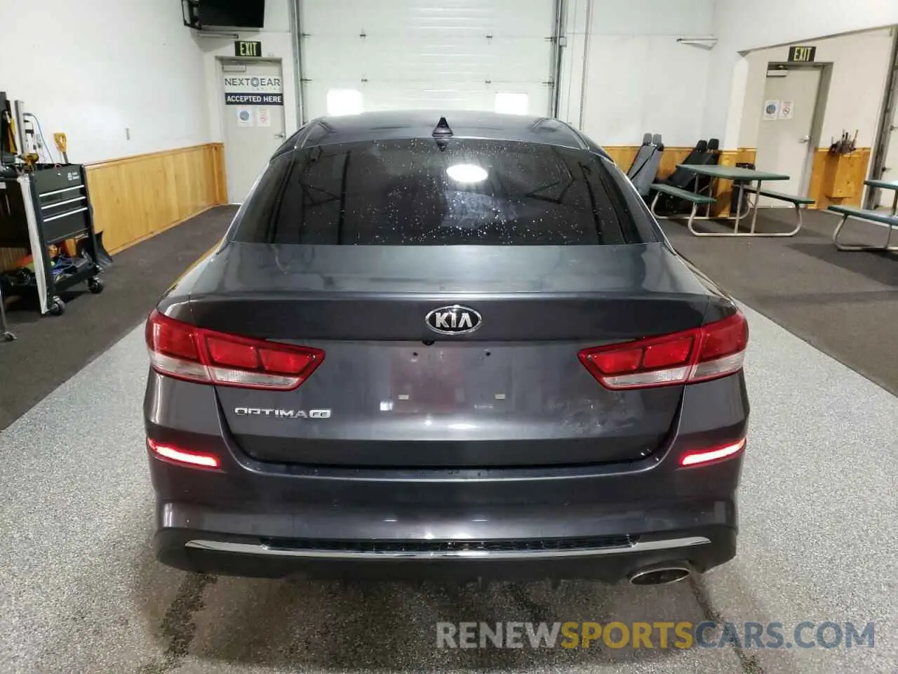 6 Photograph of a damaged car 5XXGT4L33LG442583 KIA OPTIMA 2020