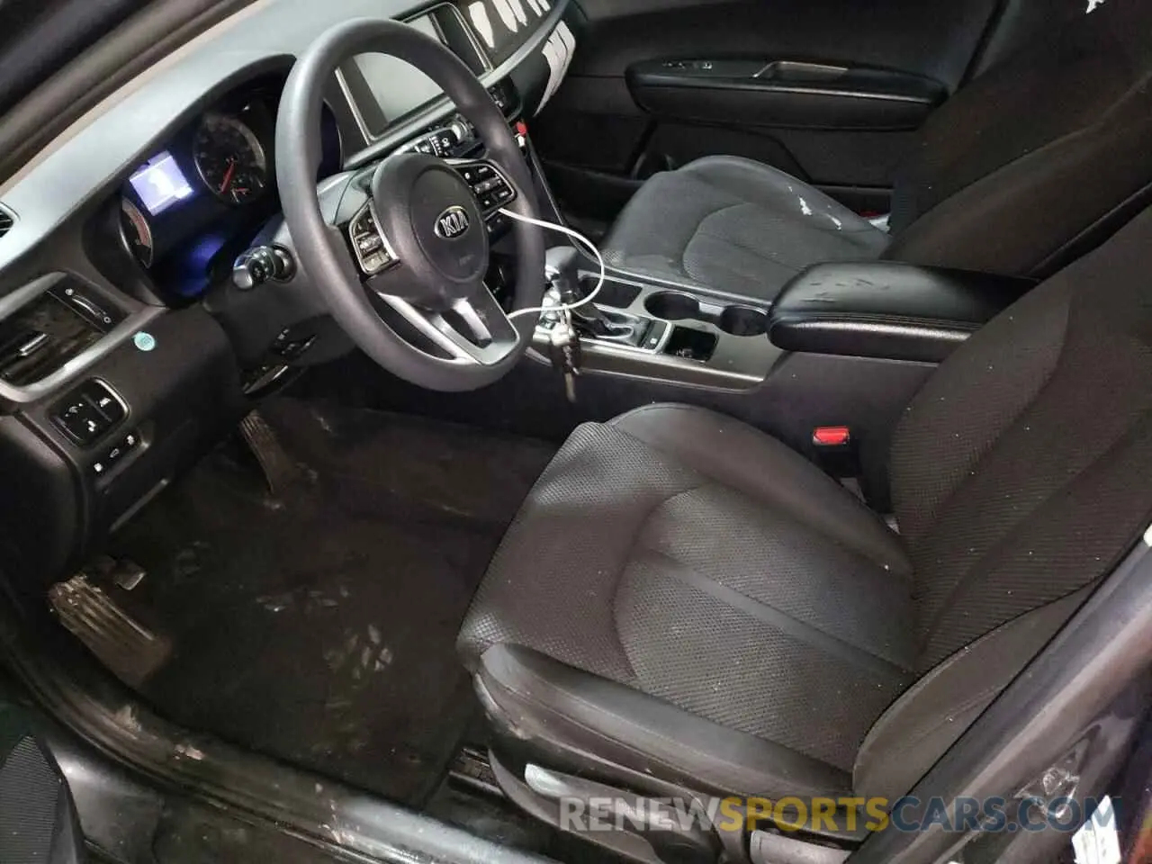 7 Photograph of a damaged car 5XXGT4L33LG442583 KIA OPTIMA 2020