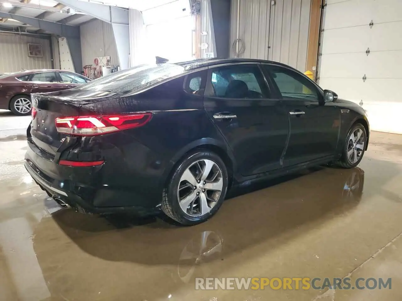 3 Photograph of a damaged car 5XXGT4L33LG446388 KIA OPTIMA 2020
