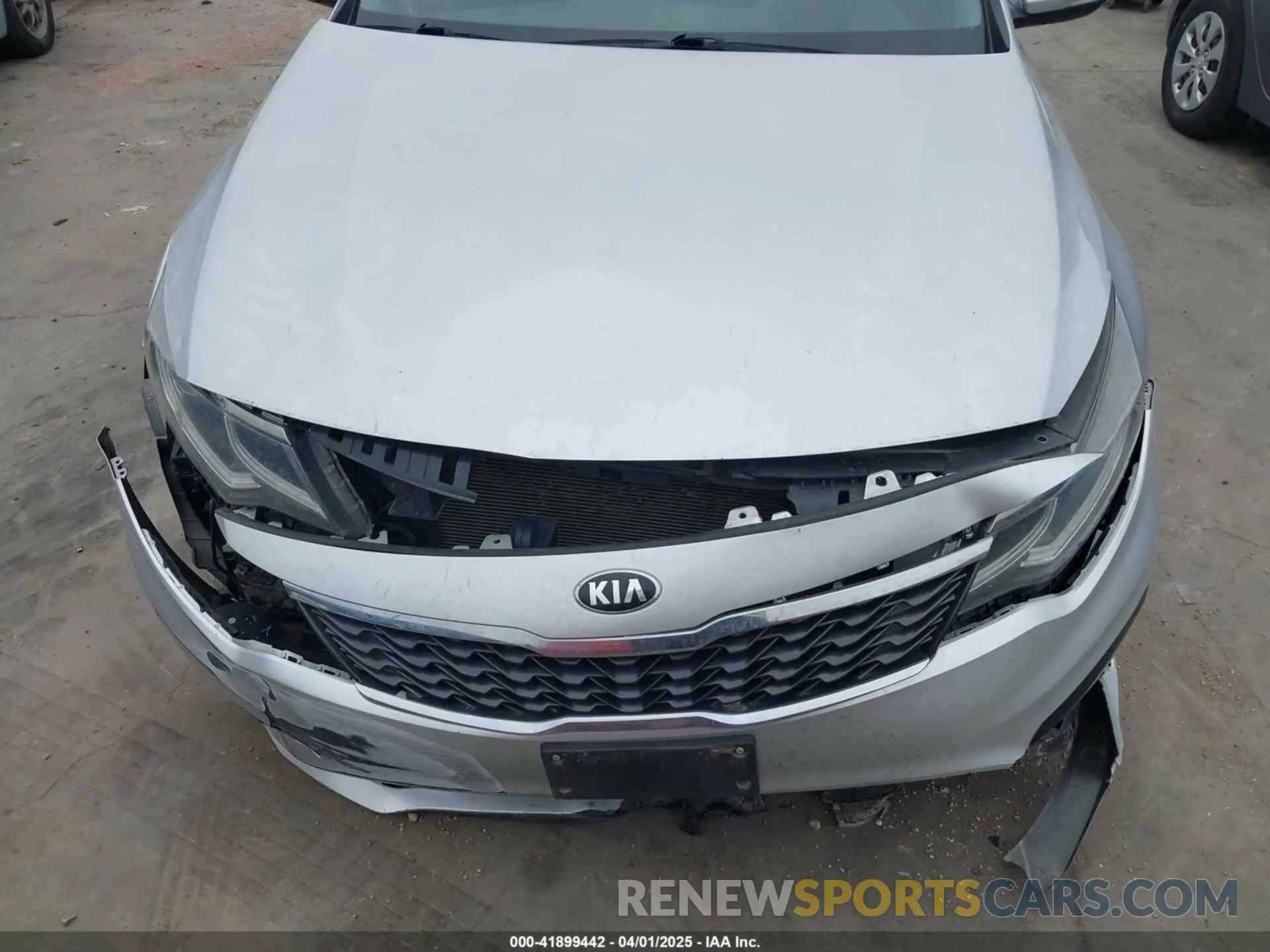 6 Photograph of a damaged car 5XXGT4L34LG388596 KIA OPTIMA 2020