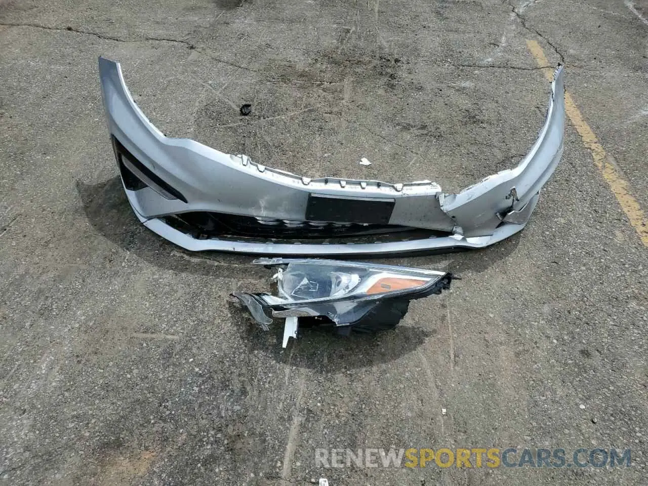 12 Photograph of a damaged car 5XXGT4L34LG392437 KIA OPTIMA 2020