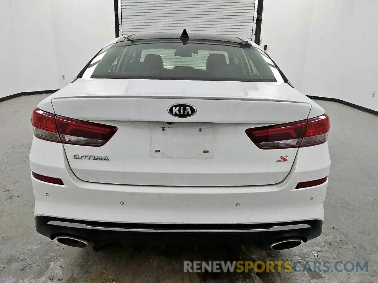 6 Photograph of a damaged car 5XXGT4L34LG394964 KIA OPTIMA 2020