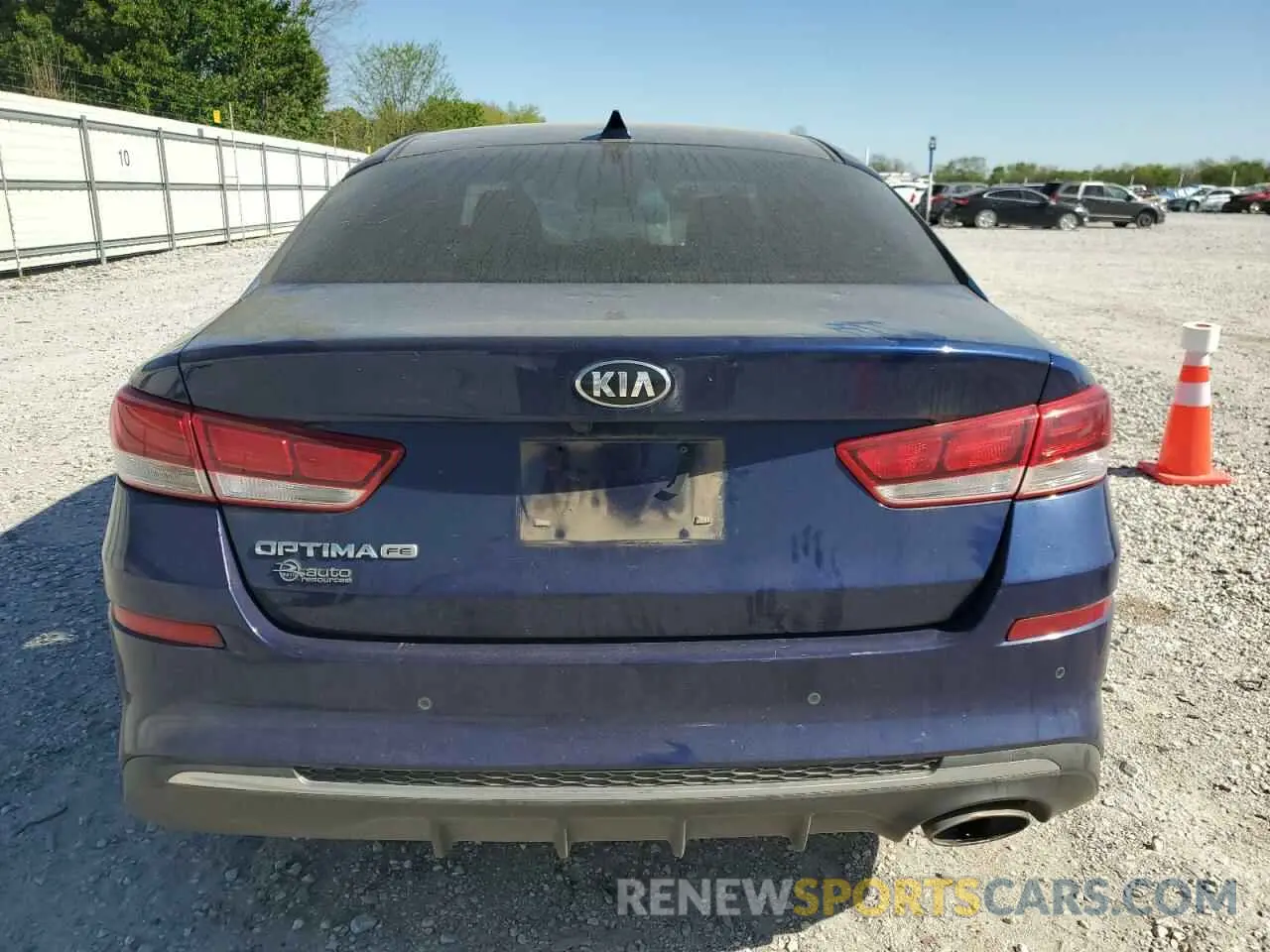 6 Photograph of a damaged car 5XXGT4L34LG406756 KIA OPTIMA 2020
