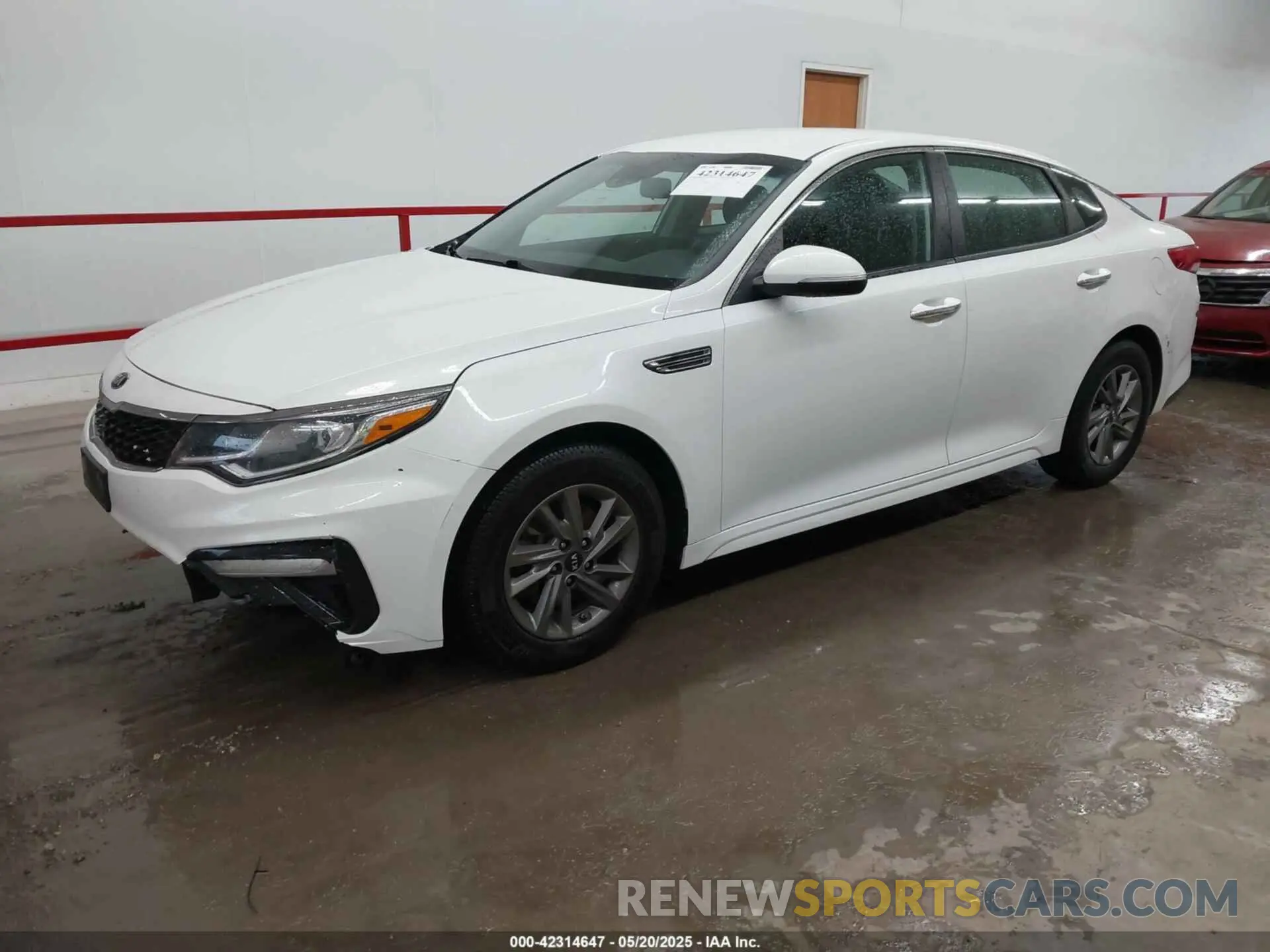 2 Photograph of a damaged car 5XXGT4L34LG418924 KIA OPTIMA 2020
