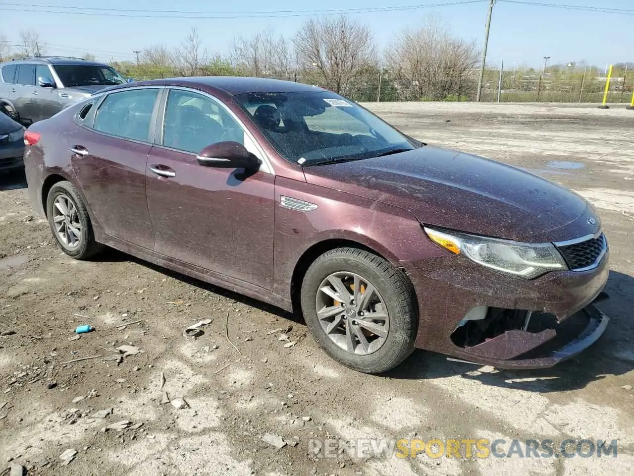 4 Photograph of a damaged car 5XXGT4L34LG421015 KIA OPTIMA 2020