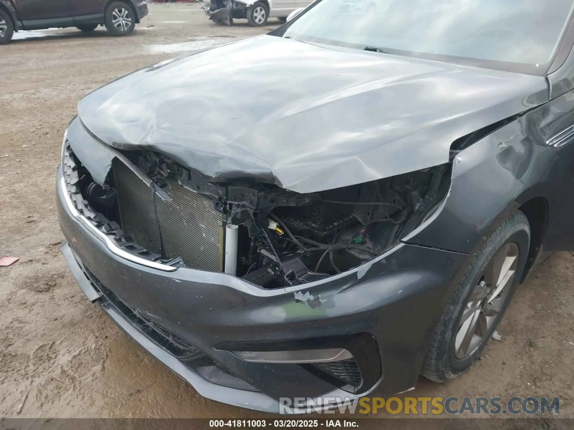 6 Photograph of a damaged car 5XXGT4L34LG425064 KIA OPTIMA 2020