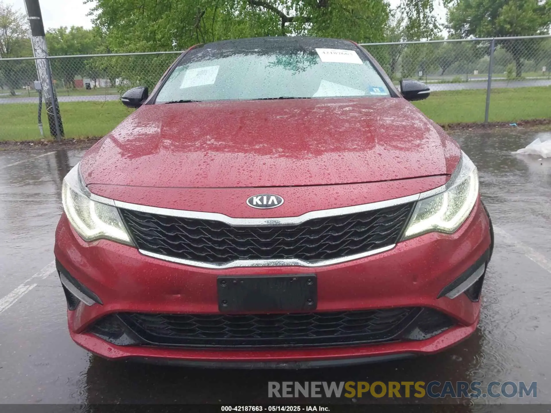 12 Photograph of a damaged car 5XXGT4L34LG431267 KIA OPTIMA 2020