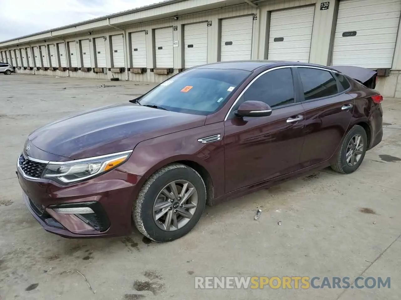 1 Photograph of a damaged car 5XXGT4L35LG385691 KIA OPTIMA 2020