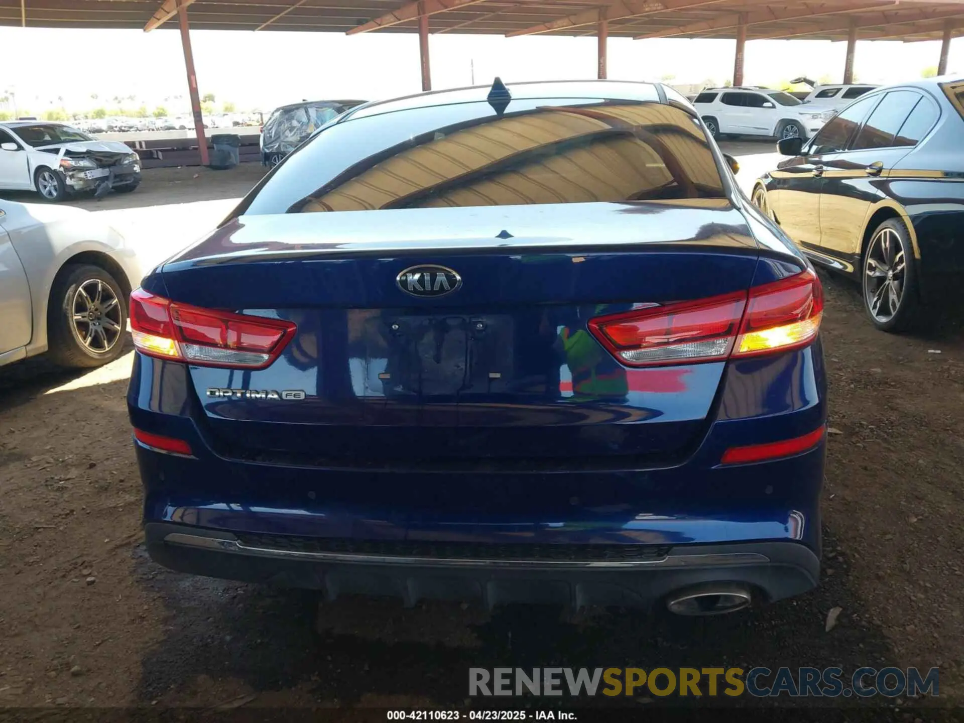15 Photograph of a damaged car 5XXGT4L35LG386713 KIA OPTIMA 2020