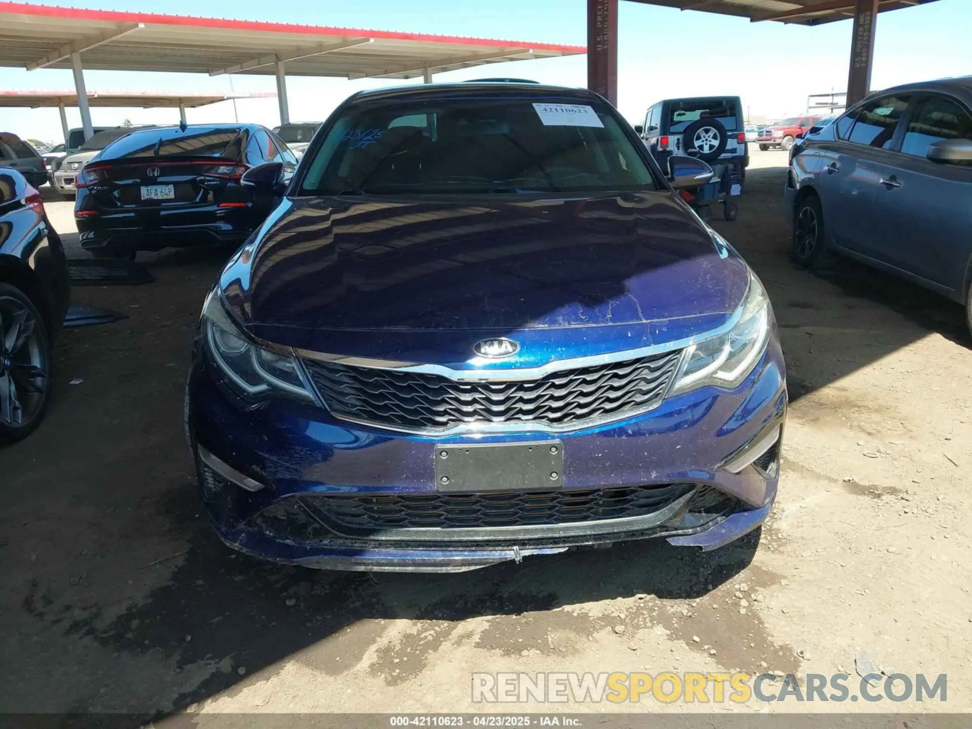 6 Photograph of a damaged car 5XXGT4L35LG386713 KIA OPTIMA 2020