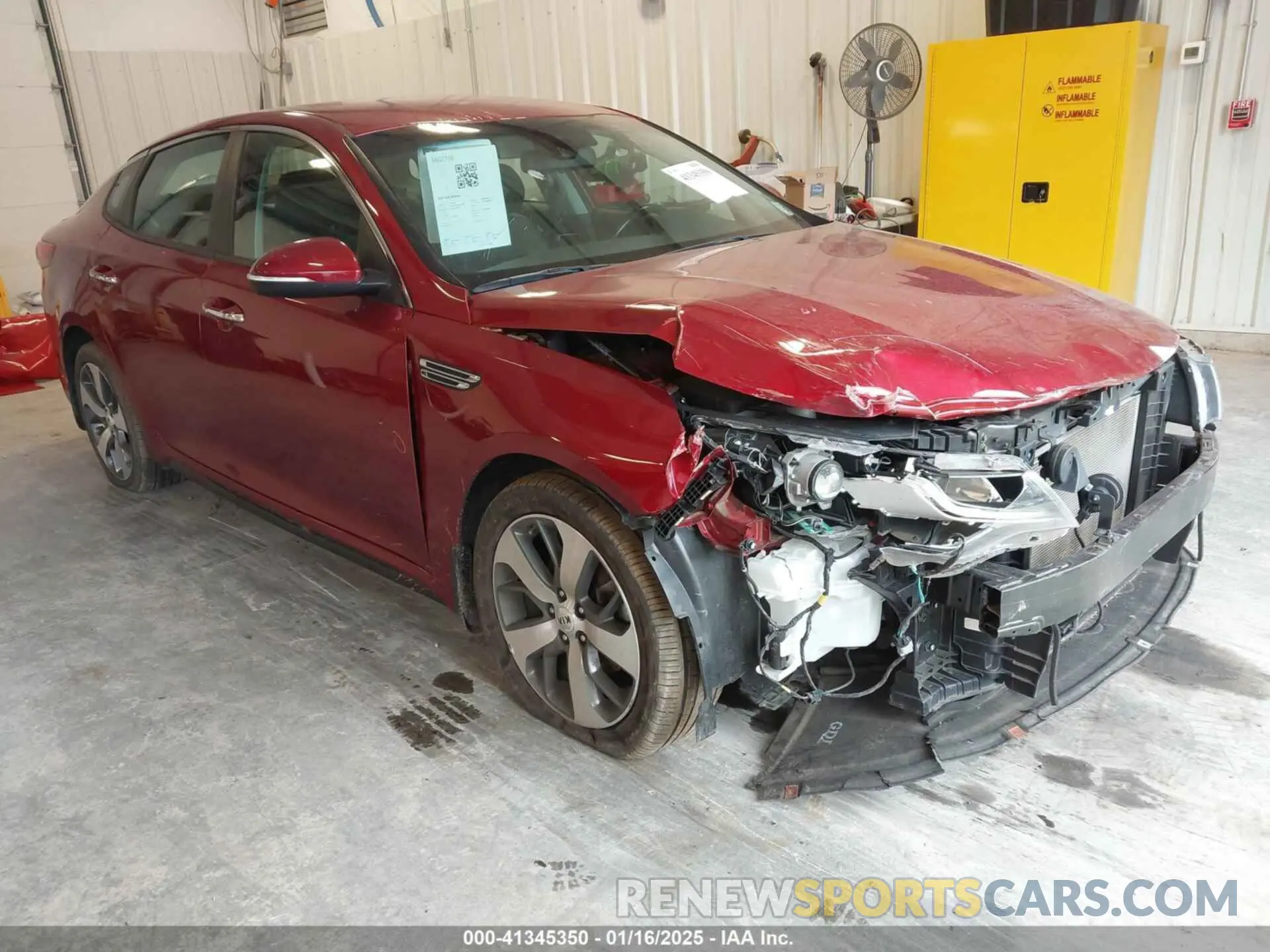 1 Photograph of a damaged car 5XXGT4L35LG397372 KIA OPTIMA 2020