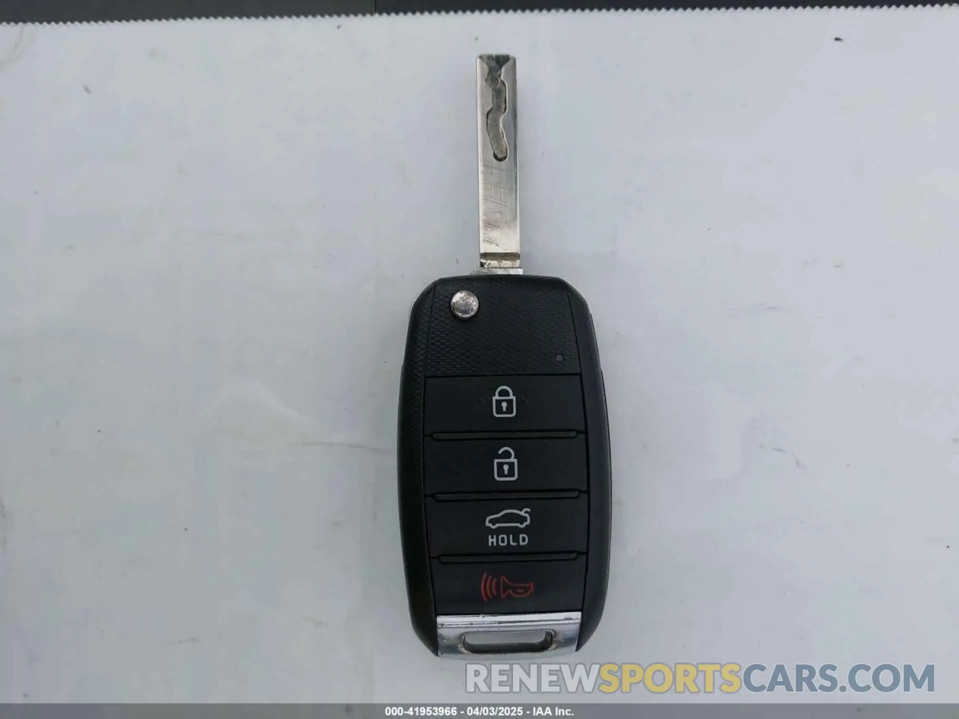 11 Photograph of a damaged car 5XXGT4L35LG414106 KIA OPTIMA 2020