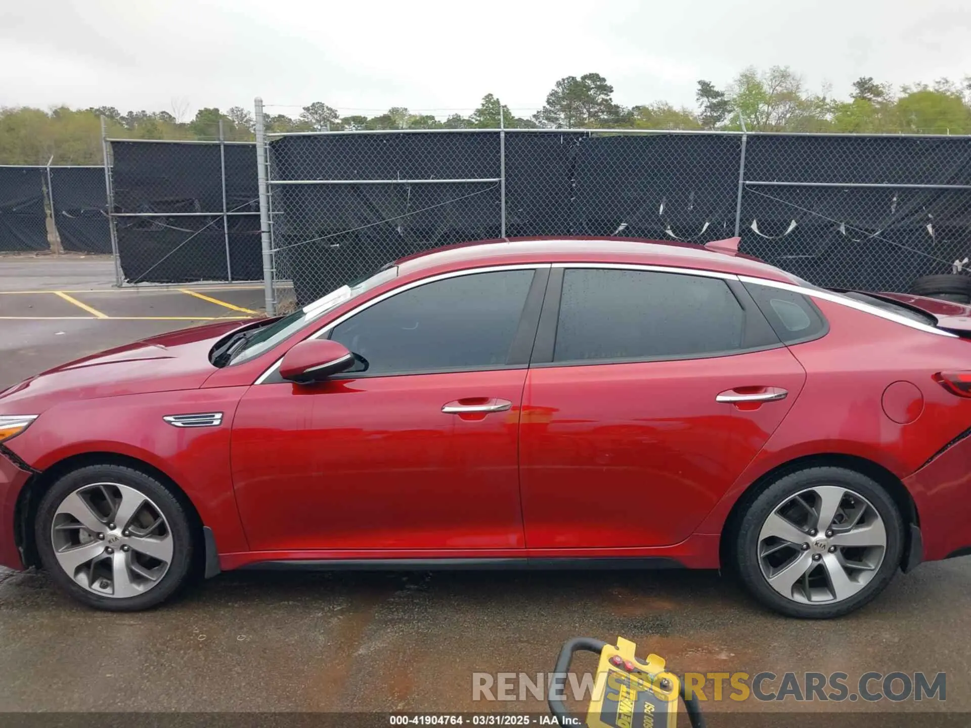 15 Photograph of a damaged car 5XXGT4L35LG416812 KIA OPTIMA 2020