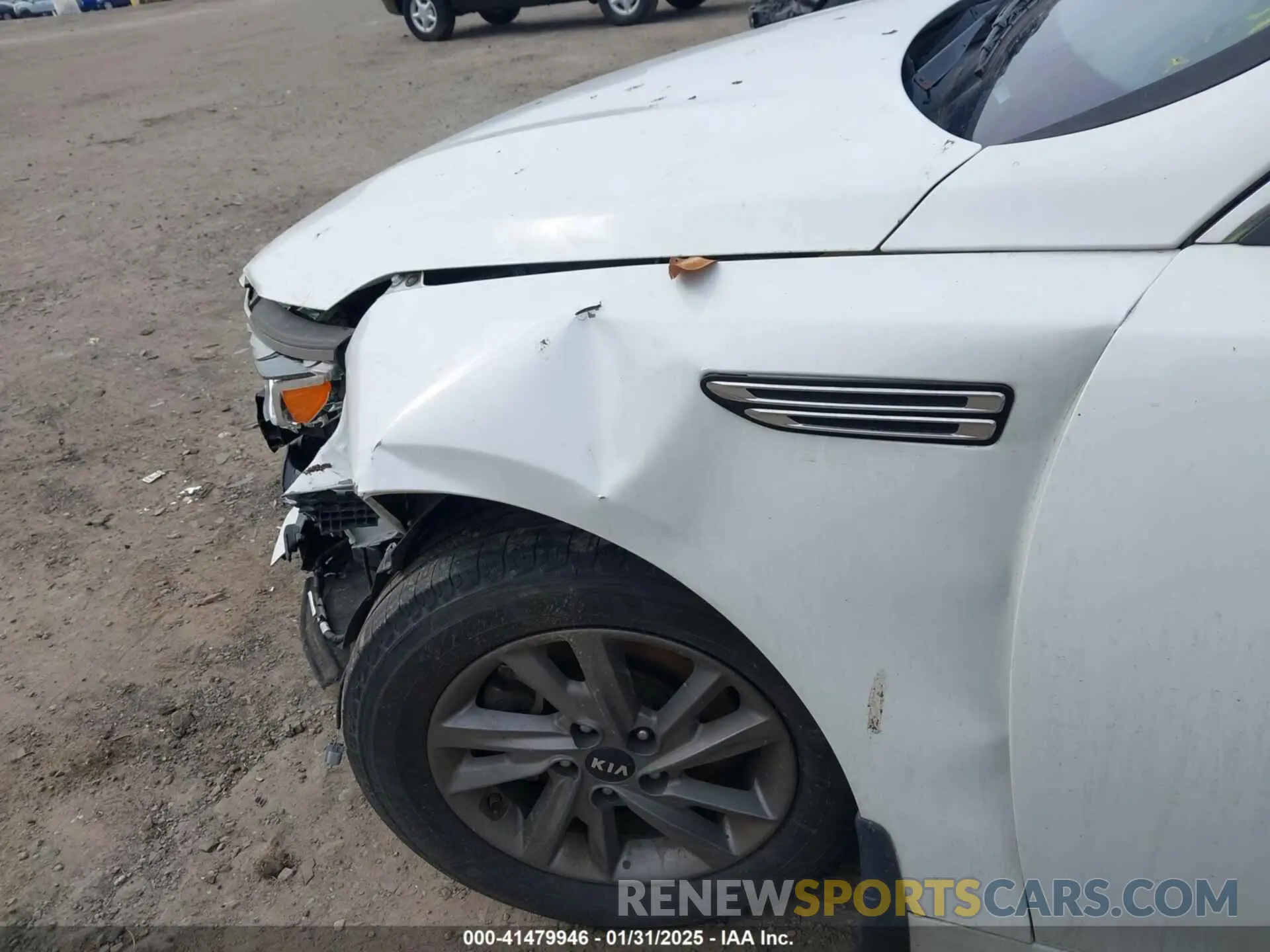 18 Photograph of a damaged car 5XXGT4L35LG420813 KIA OPTIMA 2020