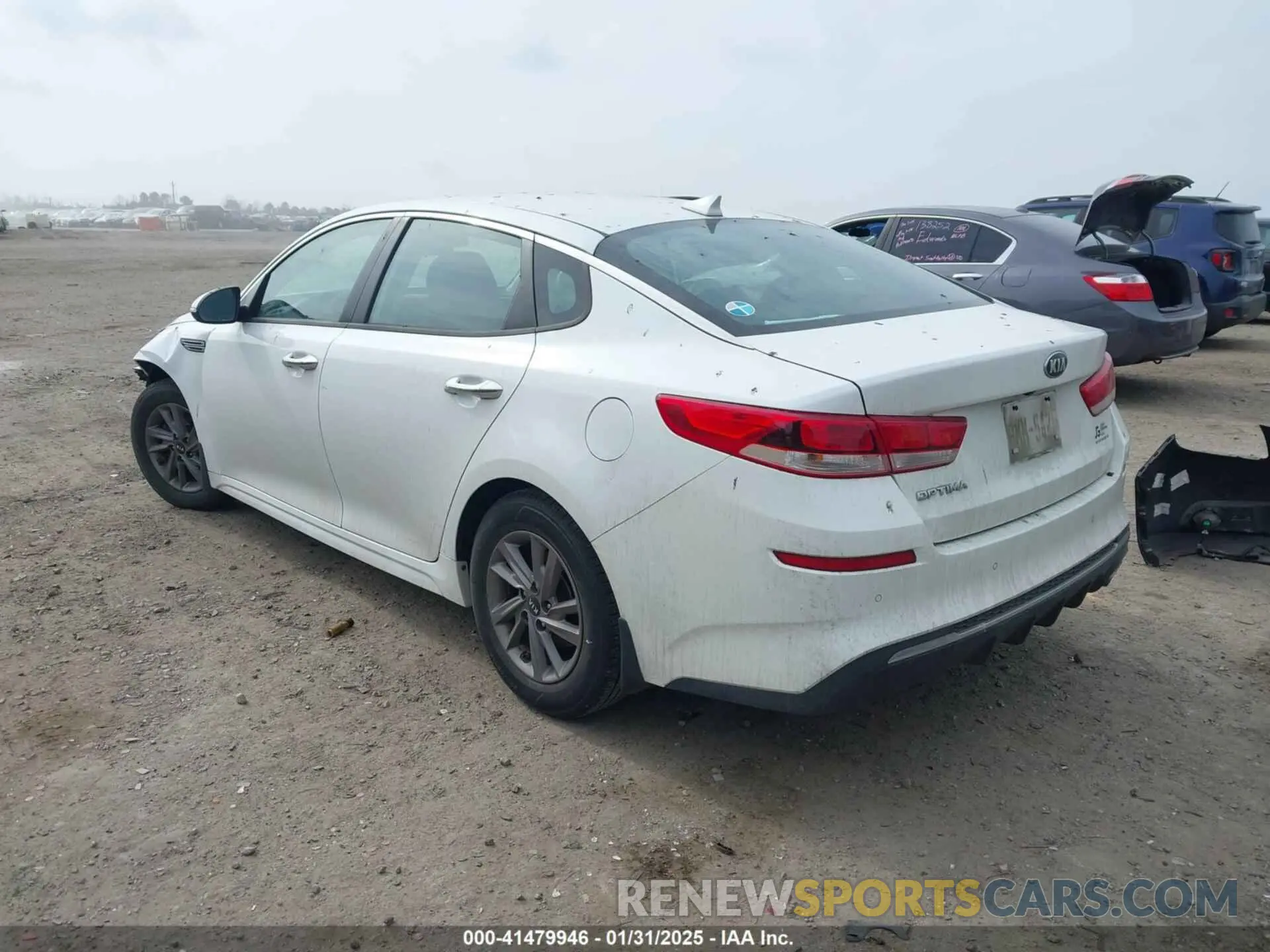 3 Photograph of a damaged car 5XXGT4L35LG420813 KIA OPTIMA 2020