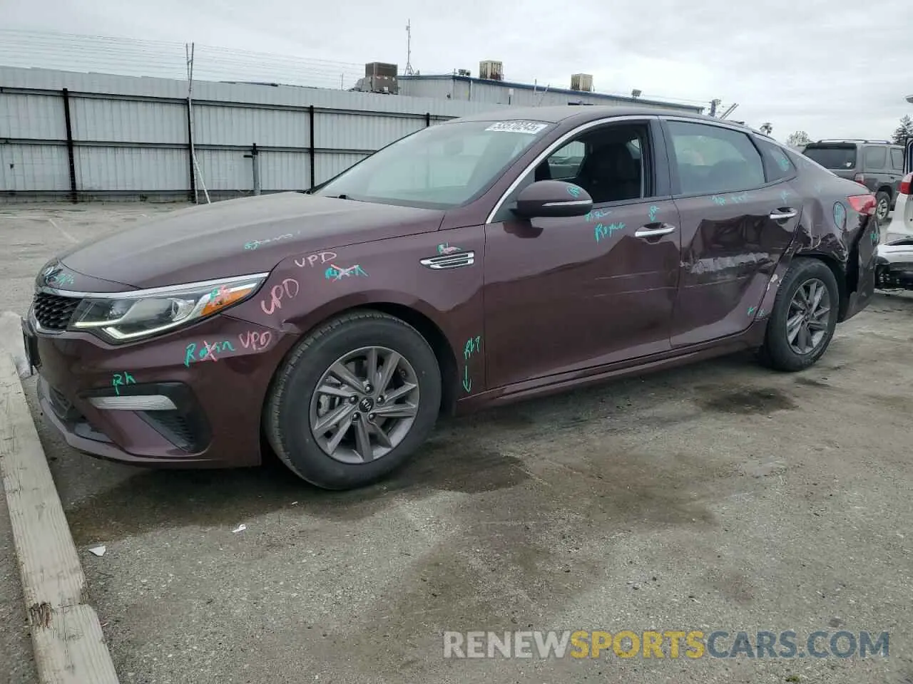 1 Photograph of a damaged car 5XXGT4L35LG422478 KIA OPTIMA 2020