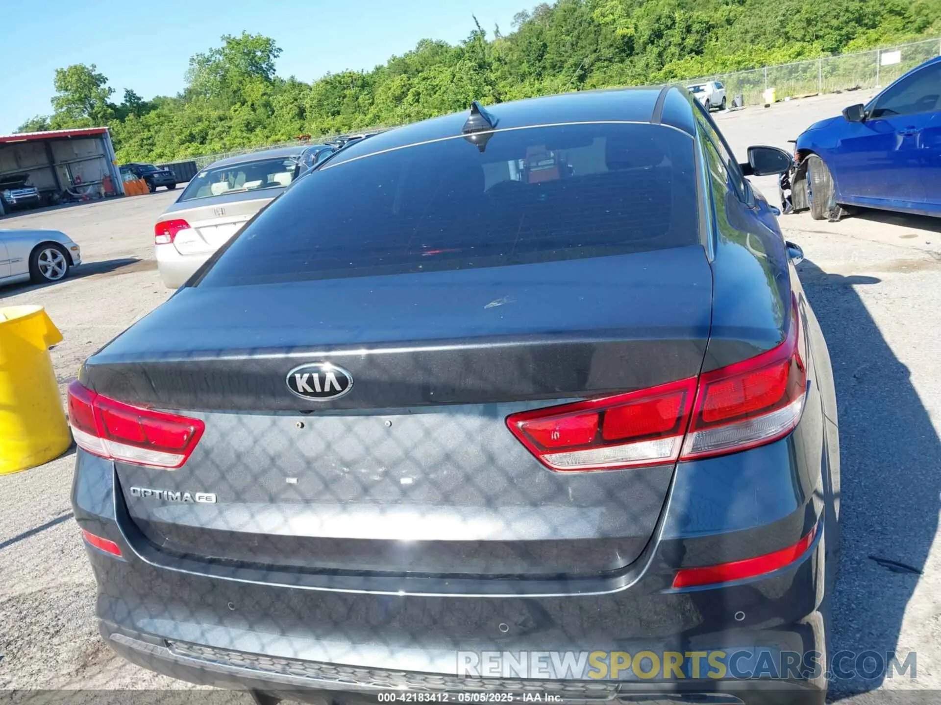 16 Photograph of a damaged car 5XXGT4L36LG387207 KIA OPTIMA 2020