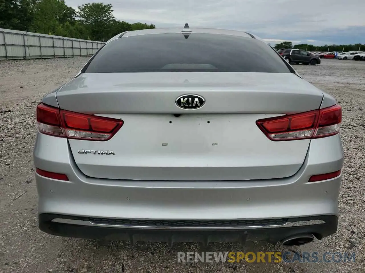 6 Photograph of a damaged car 5XXGT4L36LG388664 KIA OPTIMA 2020