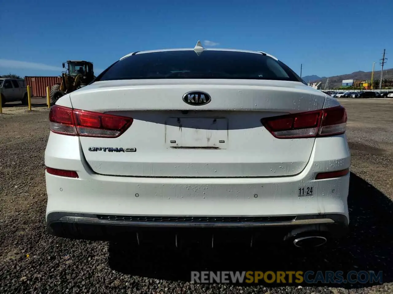 6 Photograph of a damaged car 5XXGT4L36LG393069 KIA OPTIMA 2020