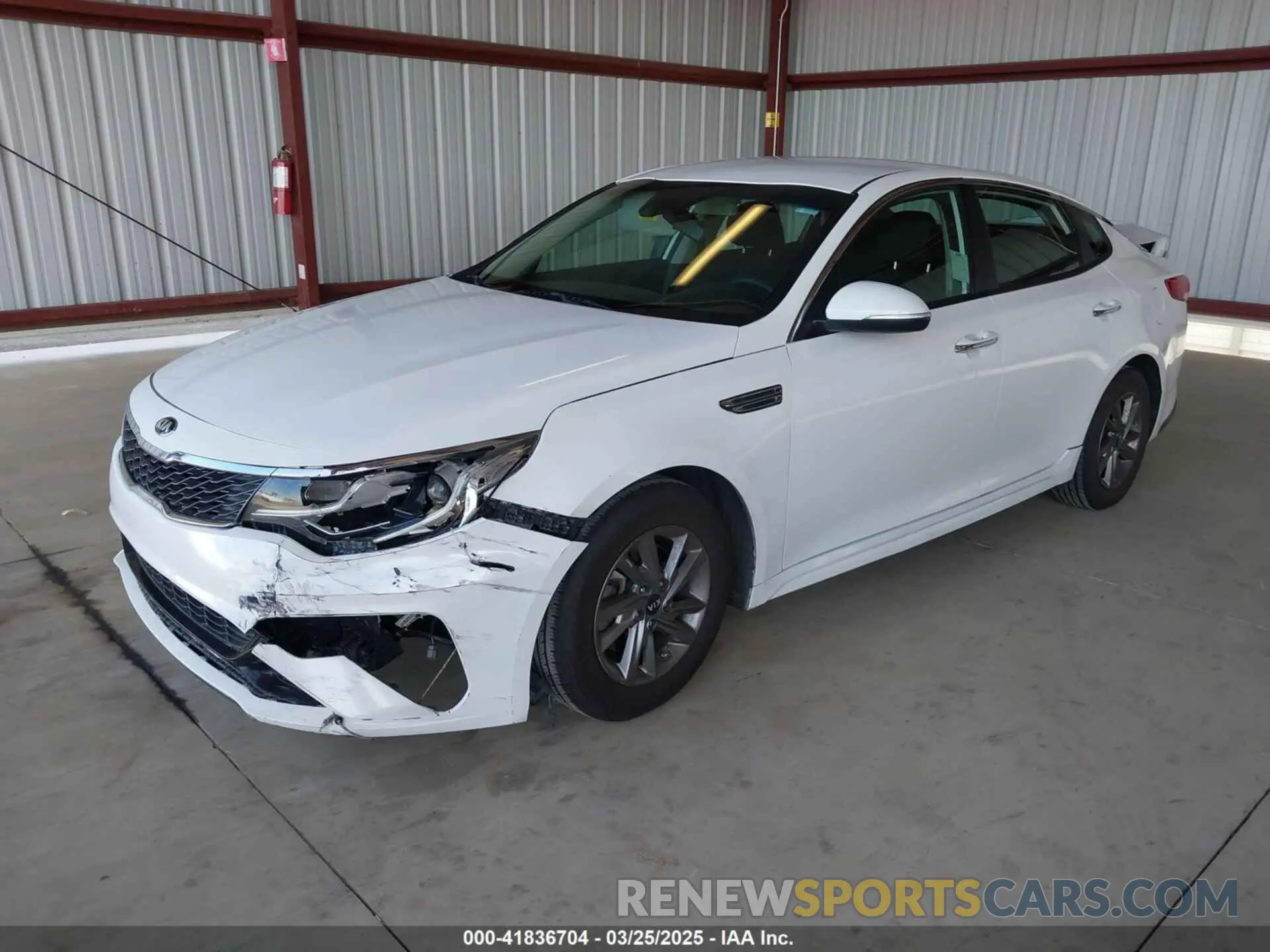 2 Photograph of a damaged car 5XXGT4L36LG393377 KIA OPTIMA 2020