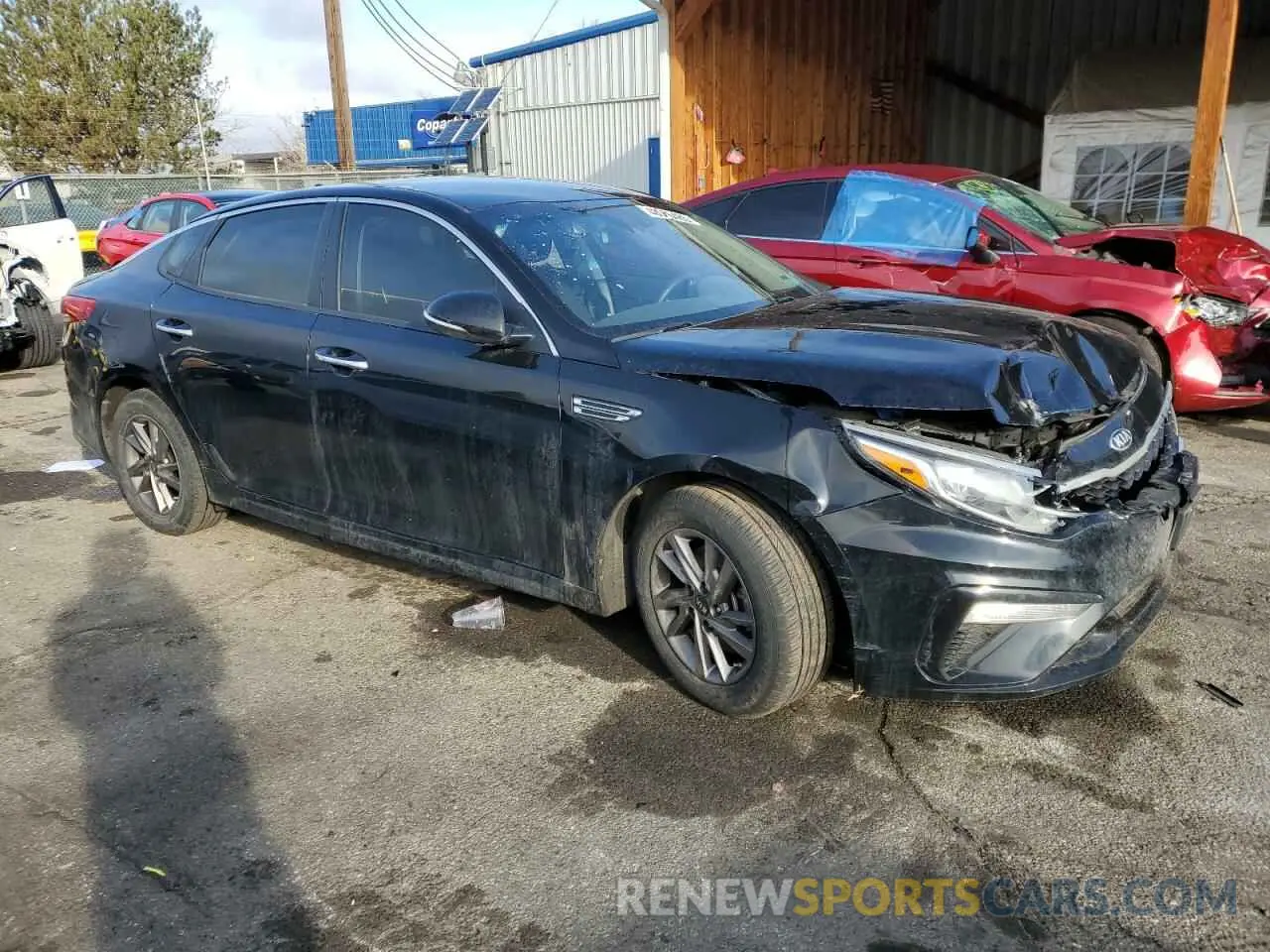 4 Photograph of a damaged car 5XXGT4L36LG397381 KIA OPTIMA 2020