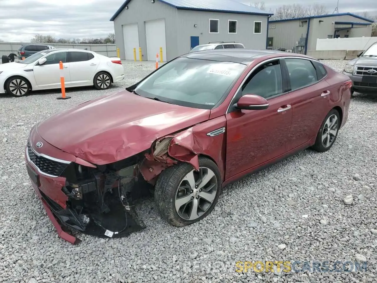 1 Photograph of a damaged car 5XXGT4L36LG404667 KIA OPTIMA 2020