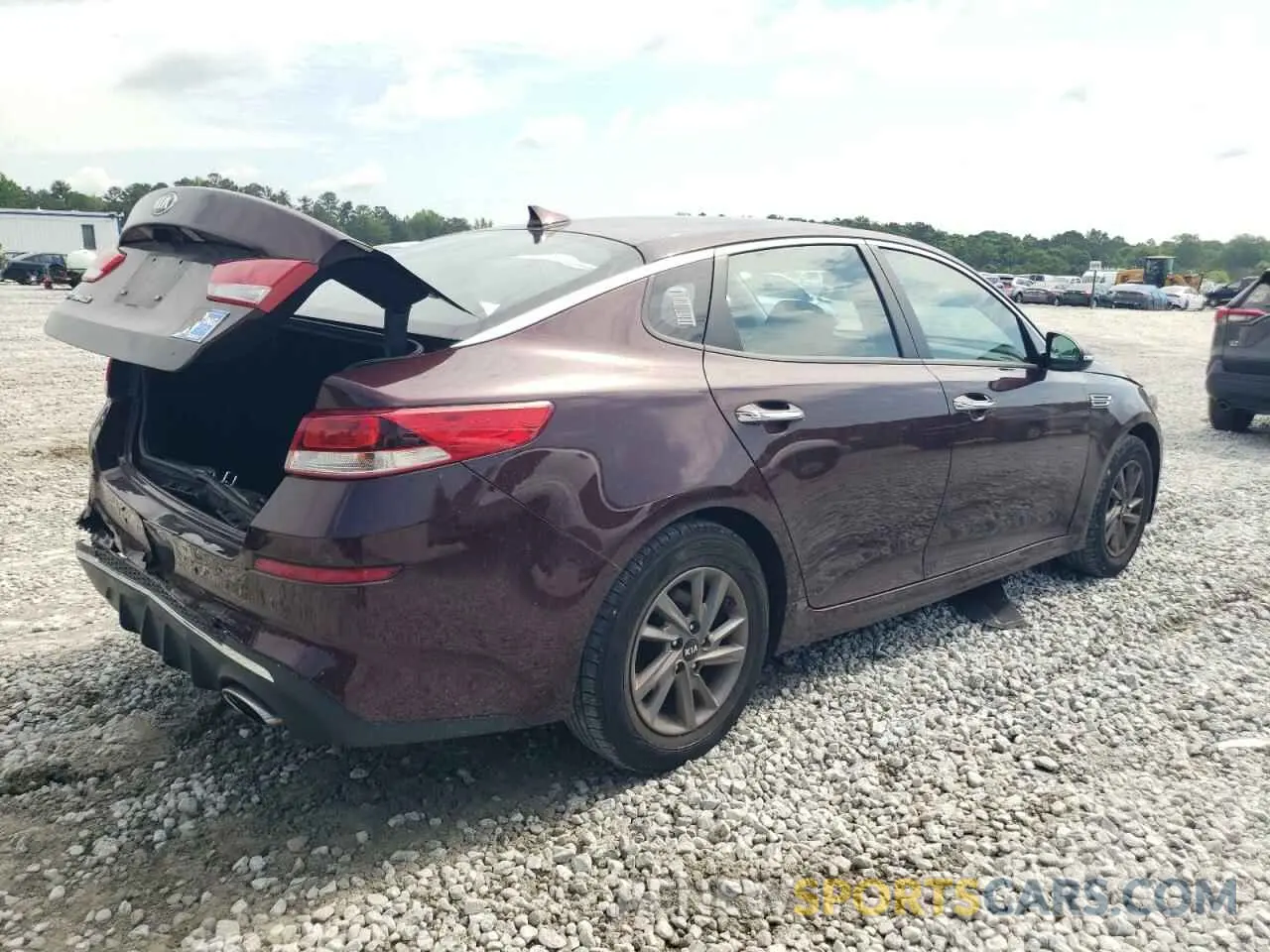 3 Photograph of a damaged car 5XXGT4L36LG409674 KIA OPTIMA 2020