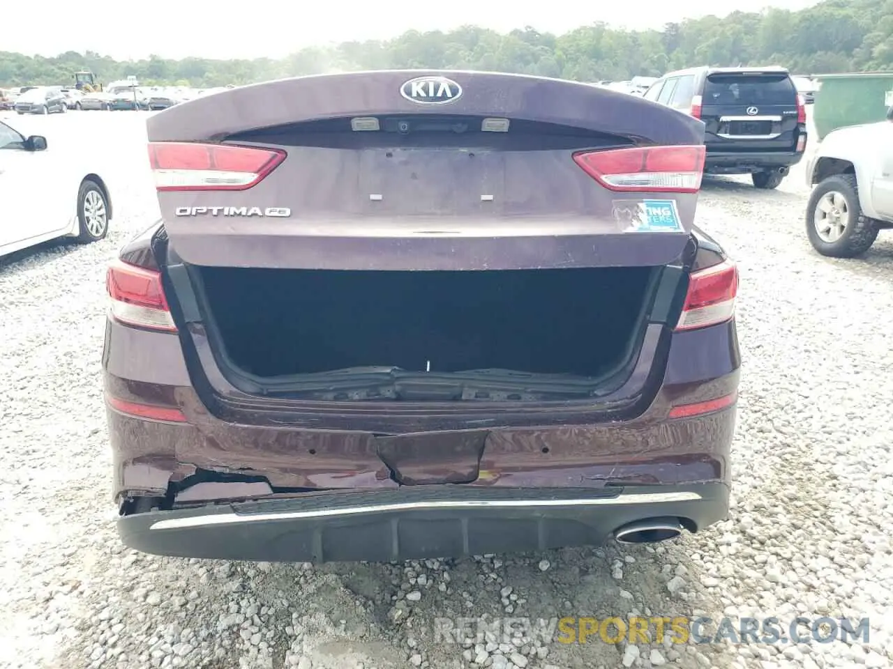6 Photograph of a damaged car 5XXGT4L36LG409674 KIA OPTIMA 2020