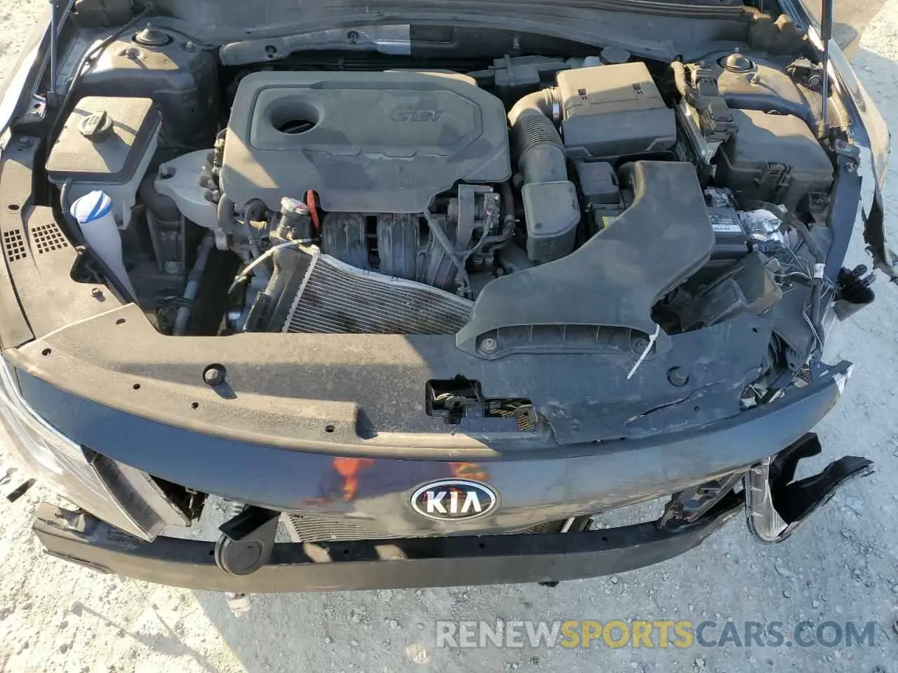 11 Photograph of a damaged car 5XXGT4L36LG440133 KIA OPTIMA 2020