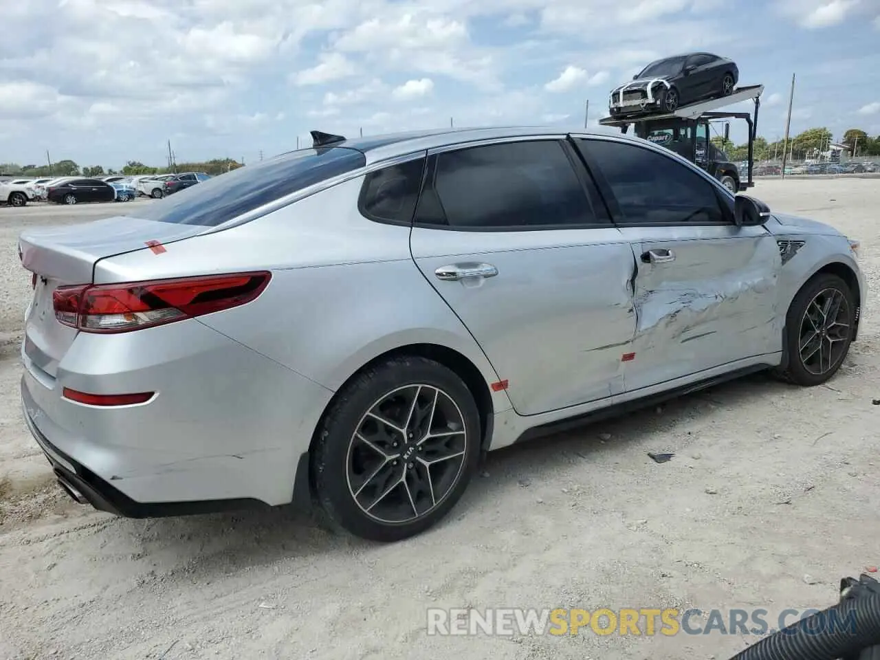 3 Photograph of a damaged car 5XXGT4L36LG447566 KIA OPTIMA 2020